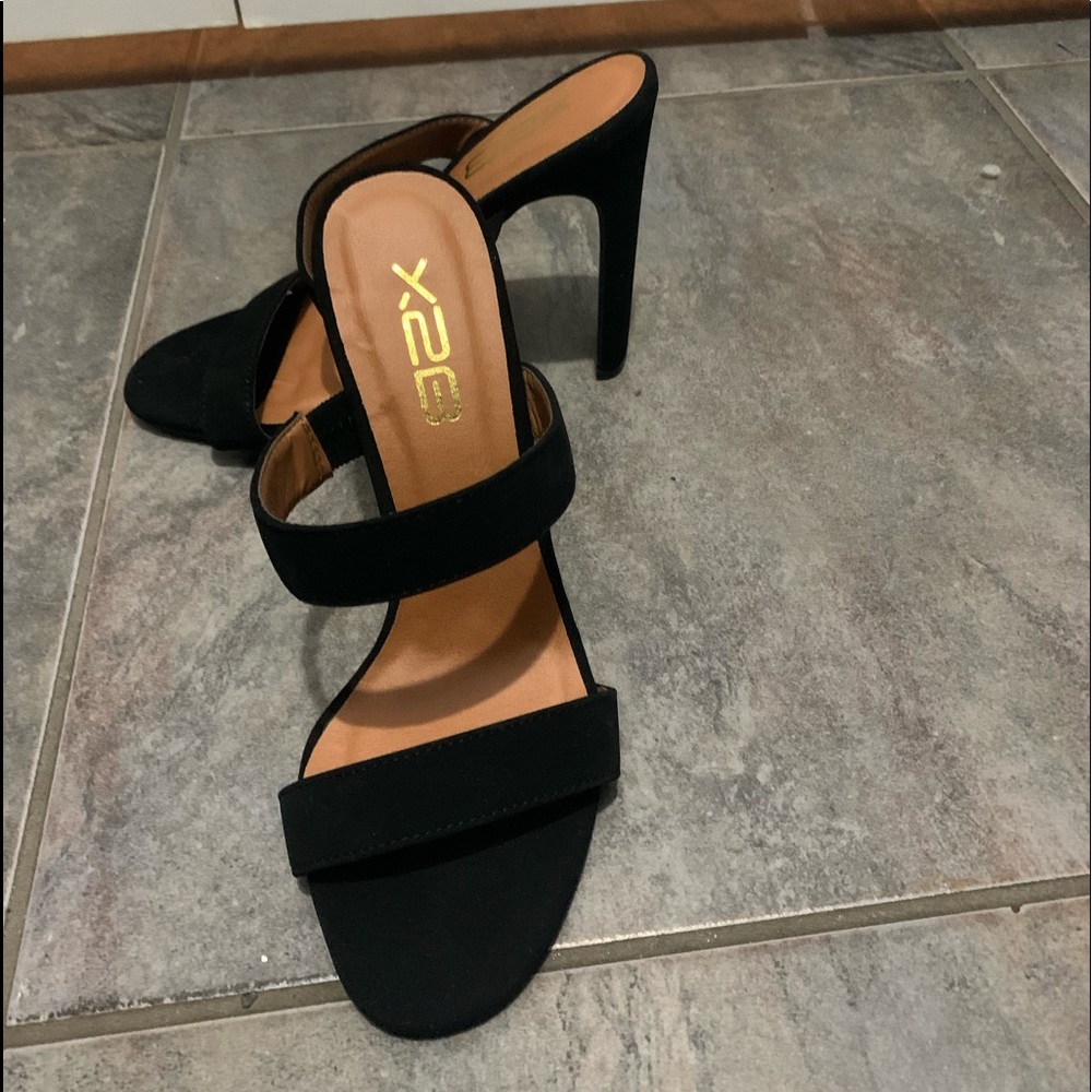 Black heels